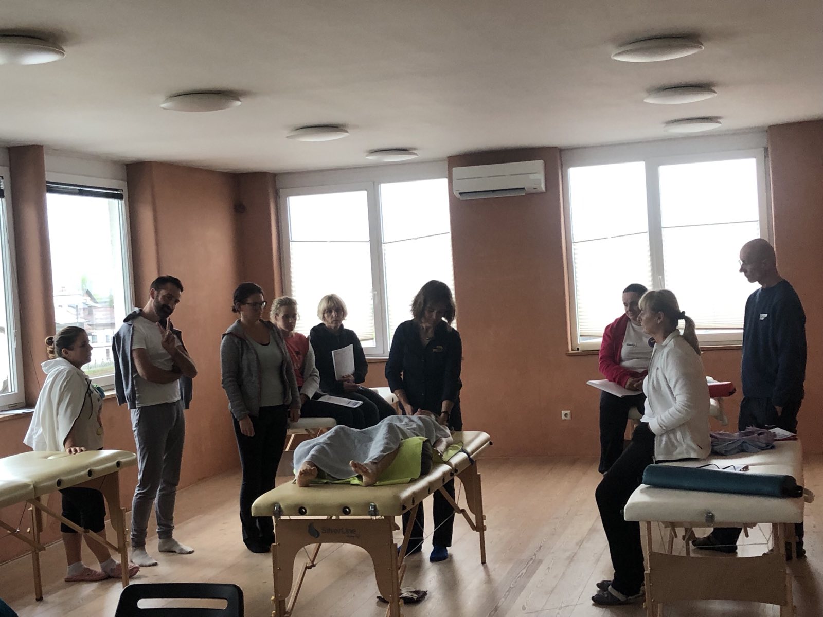 IMG-e2f61ce77229aca93c943fe5784bdb0f-V